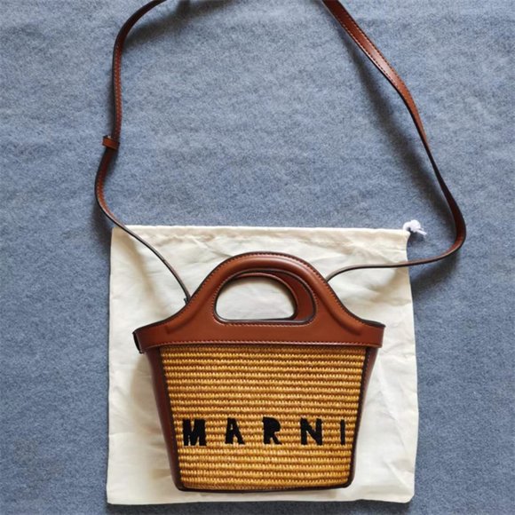 Marni Straw Tote Bag - Picture 2 of 6